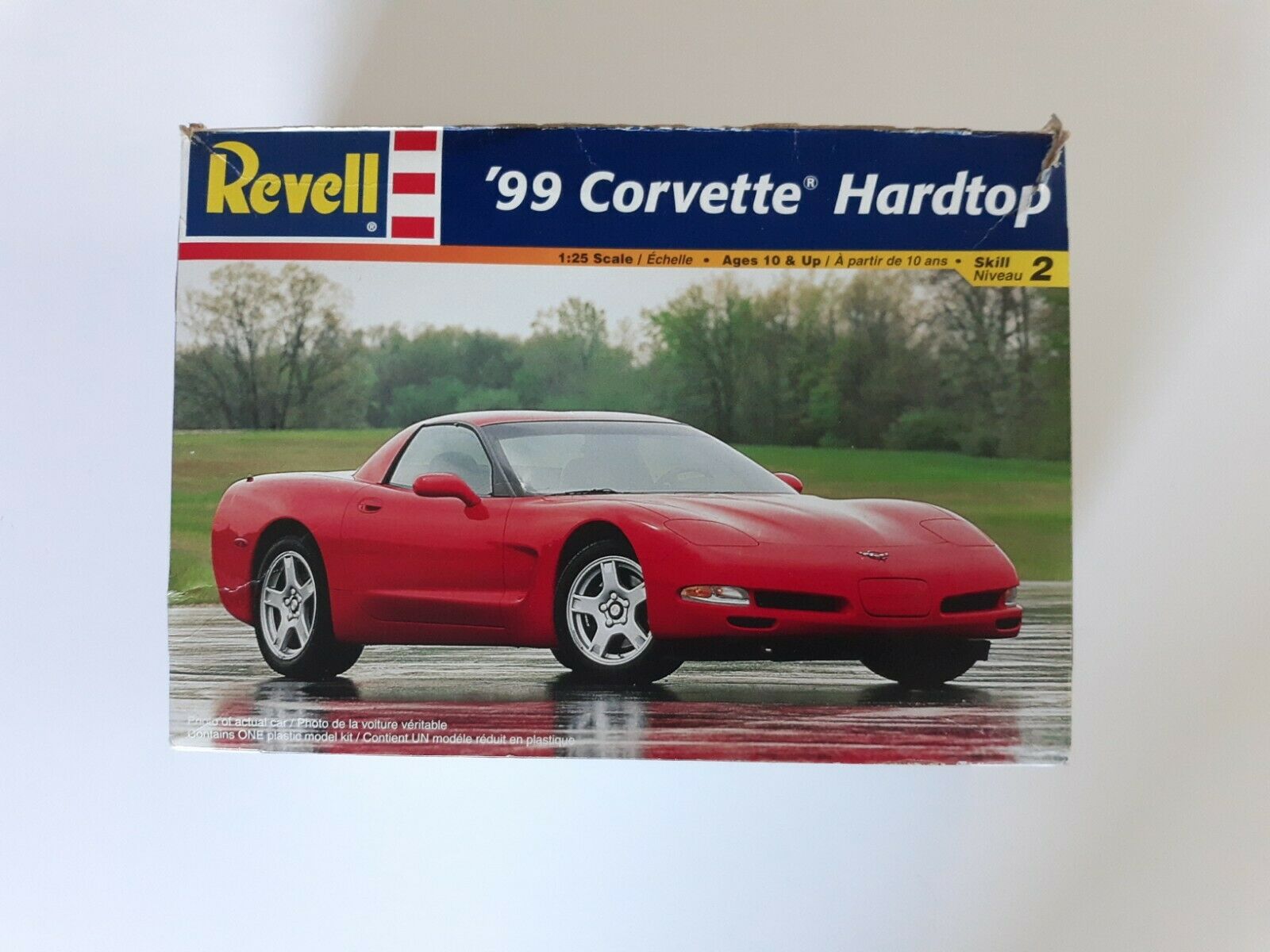 1999 Chevrolet Corvette Hard Top Coupe 1/25 Revell/monogram